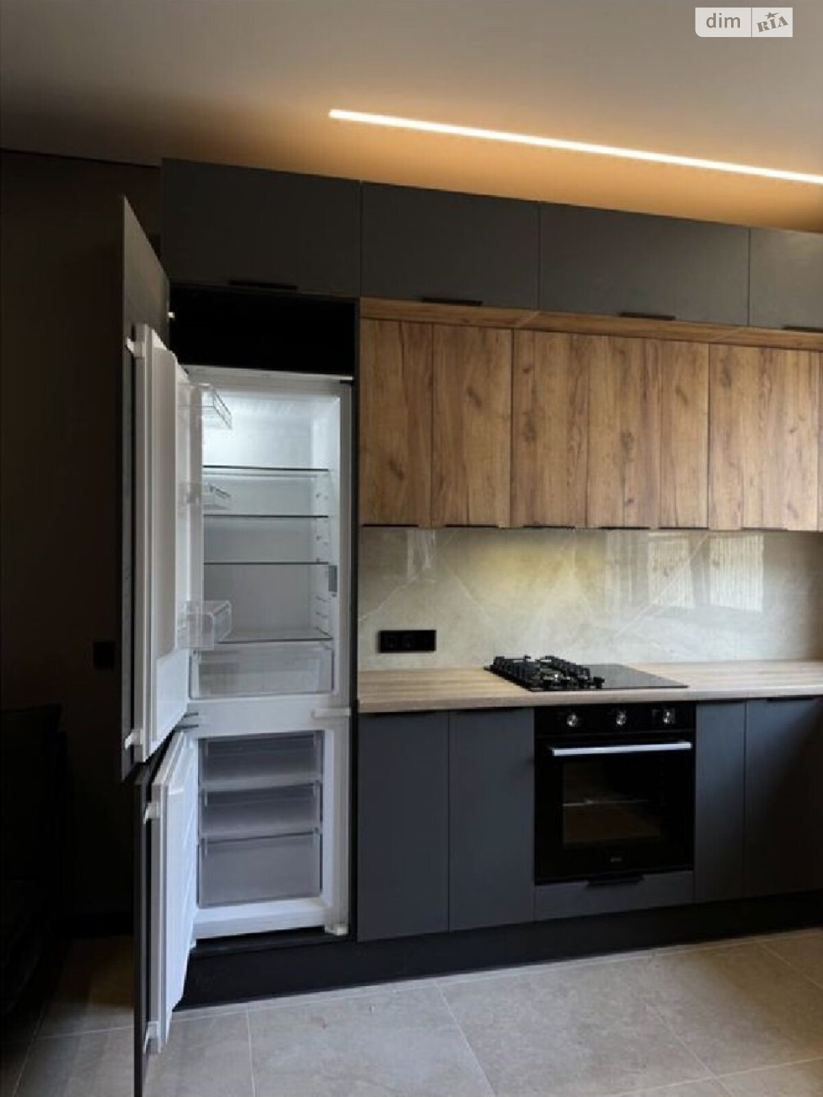 трехэтажный дом, 93 кв. м, газобетон. Продажа в Одессе район Киевский фото 1 трехэтажный дом, 93 кв. м, газобетон. Продажа в Одессе район Киевский фото 1