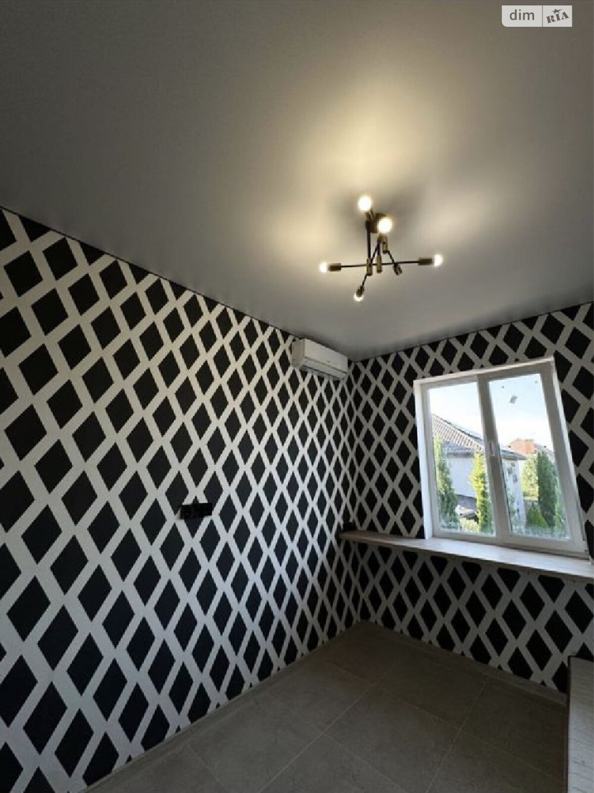 трехэтажный дом, 93 кв. м, газобетон. Продажа в Одессе район Киевский фото 1 трехэтажный дом, 93 кв. м, газобетон. Продажа в Одессе район Киевский фото 1