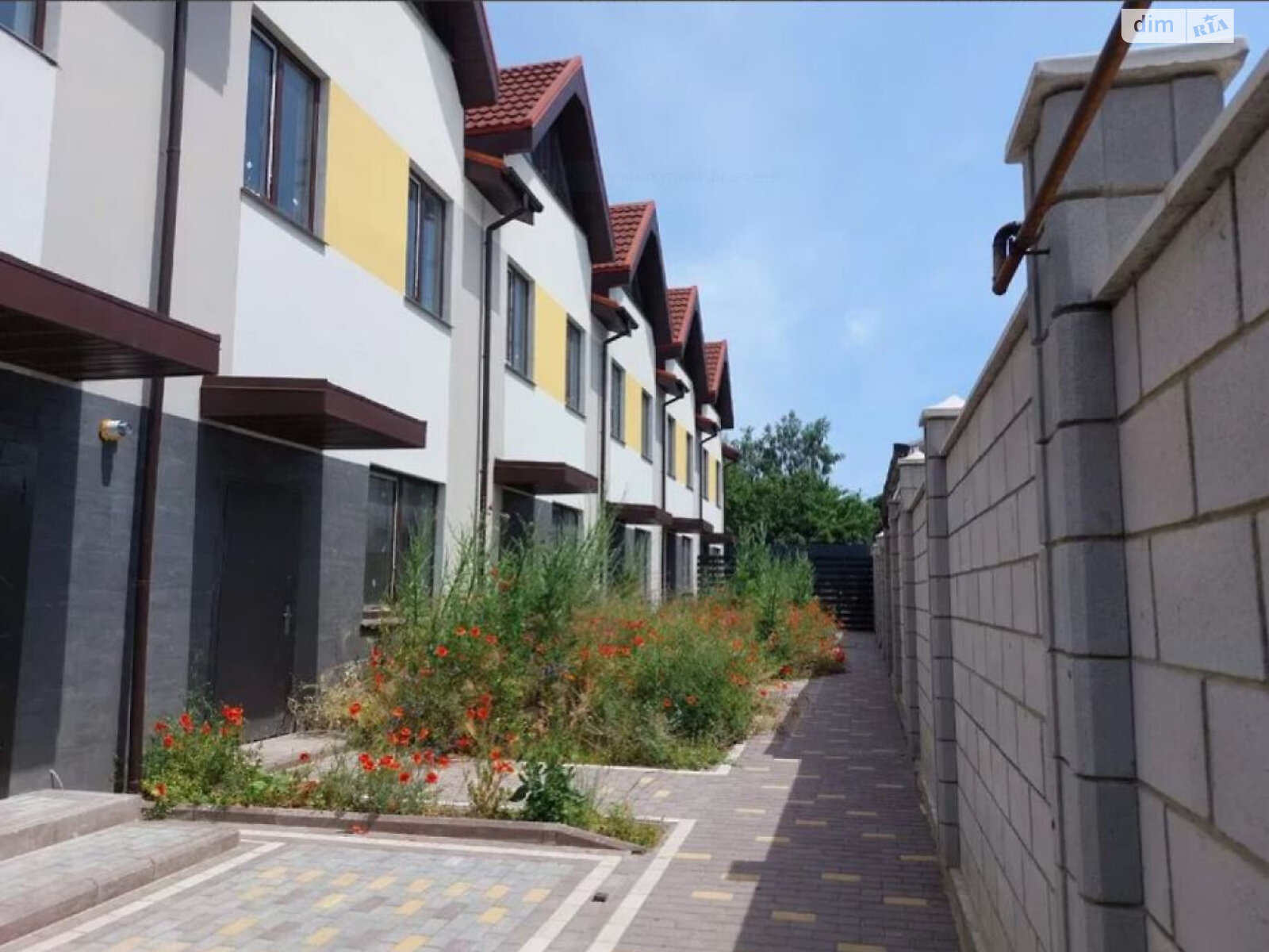 триповерховий будинок, 93 кв. м, пеноблок. Продаж в Одесі, район Київський фото 1 триповерховий будинок, 93 кв. м, пеноблок. Продаж в Одесі, район Київський фото 1