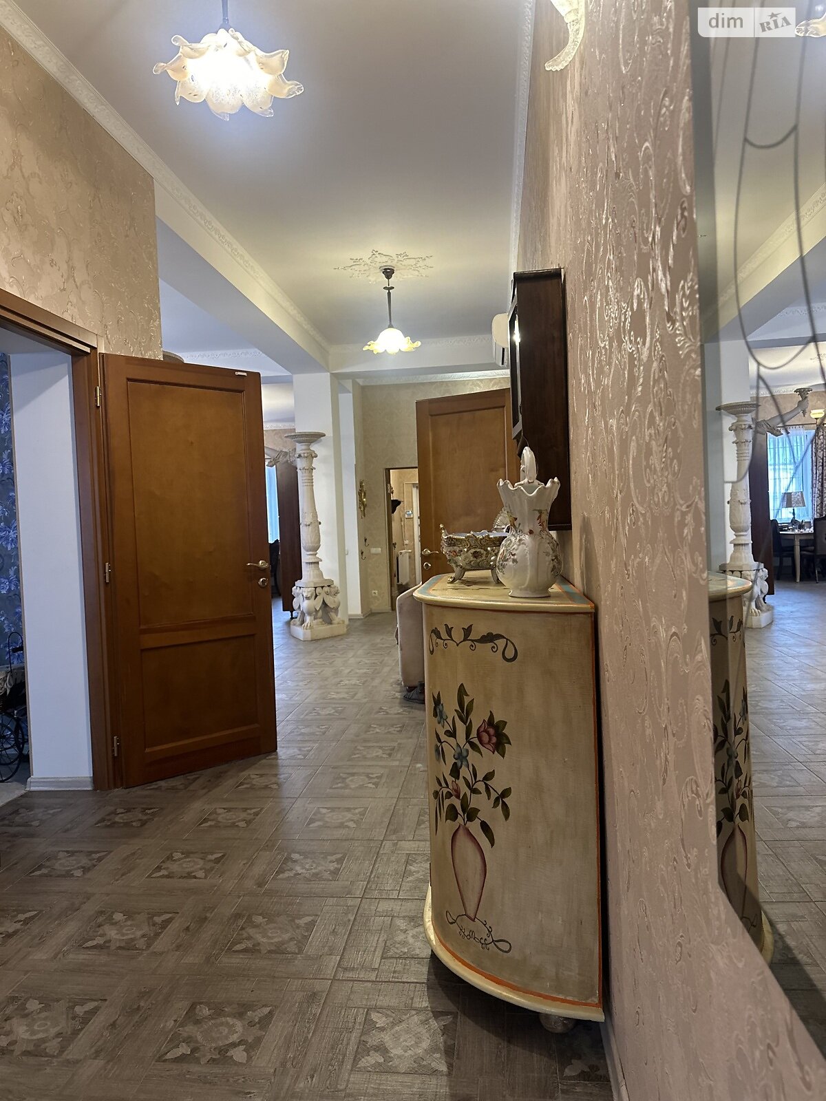 одноповерховий будинок з меблями, 160 кв. м, цегла. Продаж в Одесі, район Київський фото 1 одноповерховий будинок з меблями, 160 кв. м, цегла. Продаж в Одесі, район Київський фото 1