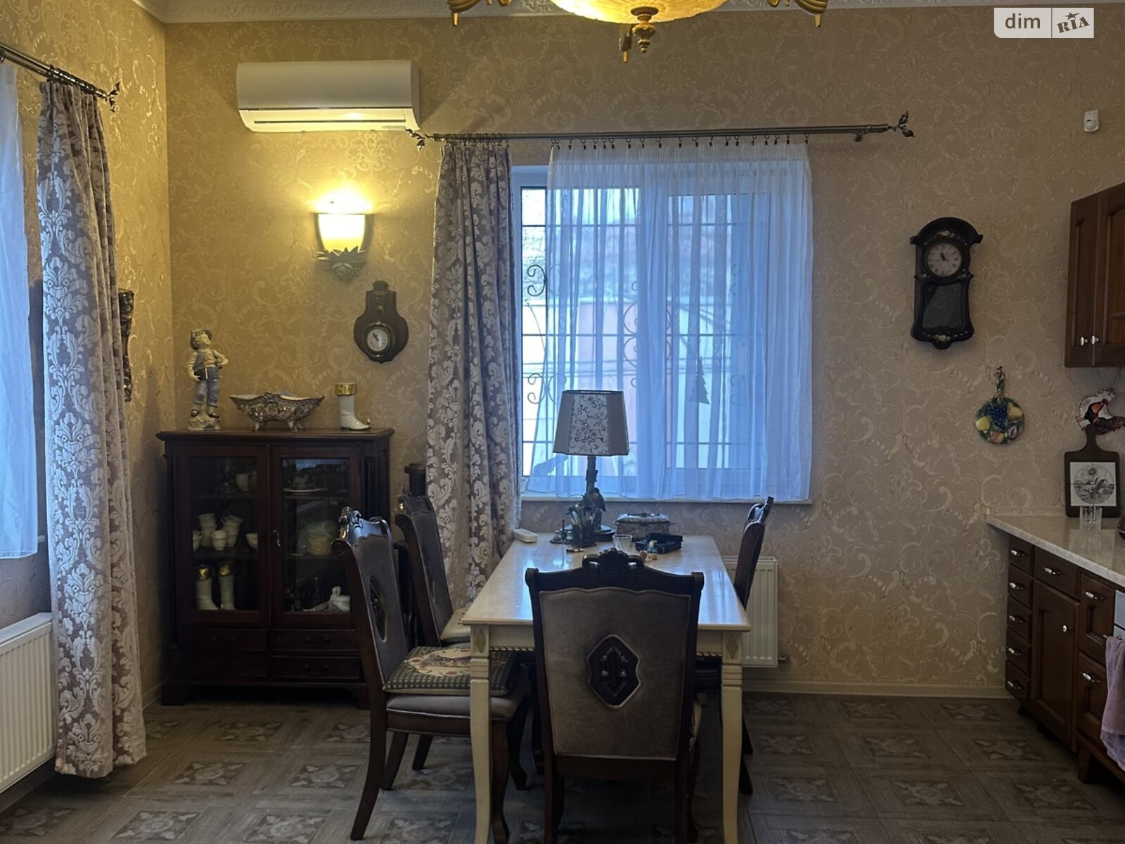 одноповерховий будинок з меблями, 160 кв. м, цегла. Продаж в Одесі, район Київський фото 1 одноповерховий будинок з меблями, 160 кв. м, цегла. Продаж в Одесі, район Київський фото 1