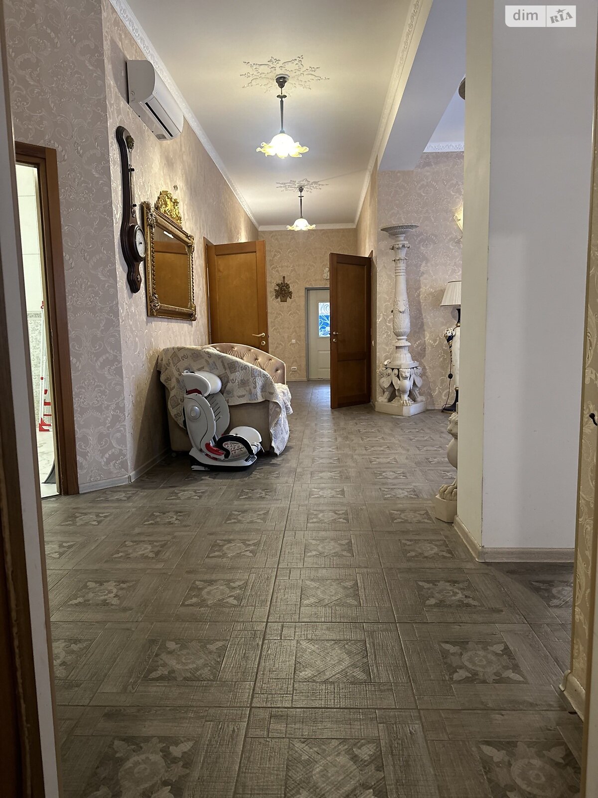 одноповерховий будинок з меблями, 160 кв. м, цегла. Продаж в Одесі, район Київський фото 1 одноповерховий будинок з меблями, 160 кв. м, цегла. Продаж в Одесі, район Київський фото 1