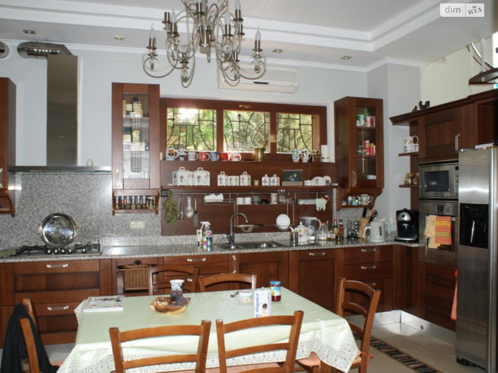 трехэтажный дом, 400 кв. м, кирпич. Продажа в Одессе район Киевский фото 1