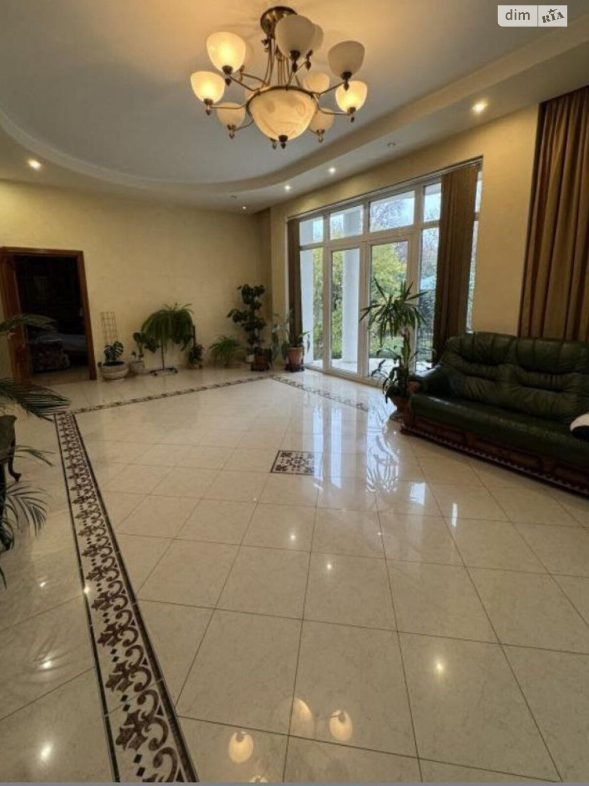 двоповерховий будинок, 270 кв. м, кирпич. Продаж в Одесі, район Київський фото 1 двоповерховий будинок, 270 кв. м, кирпич. Продаж в Одесі, район Київський фото 1