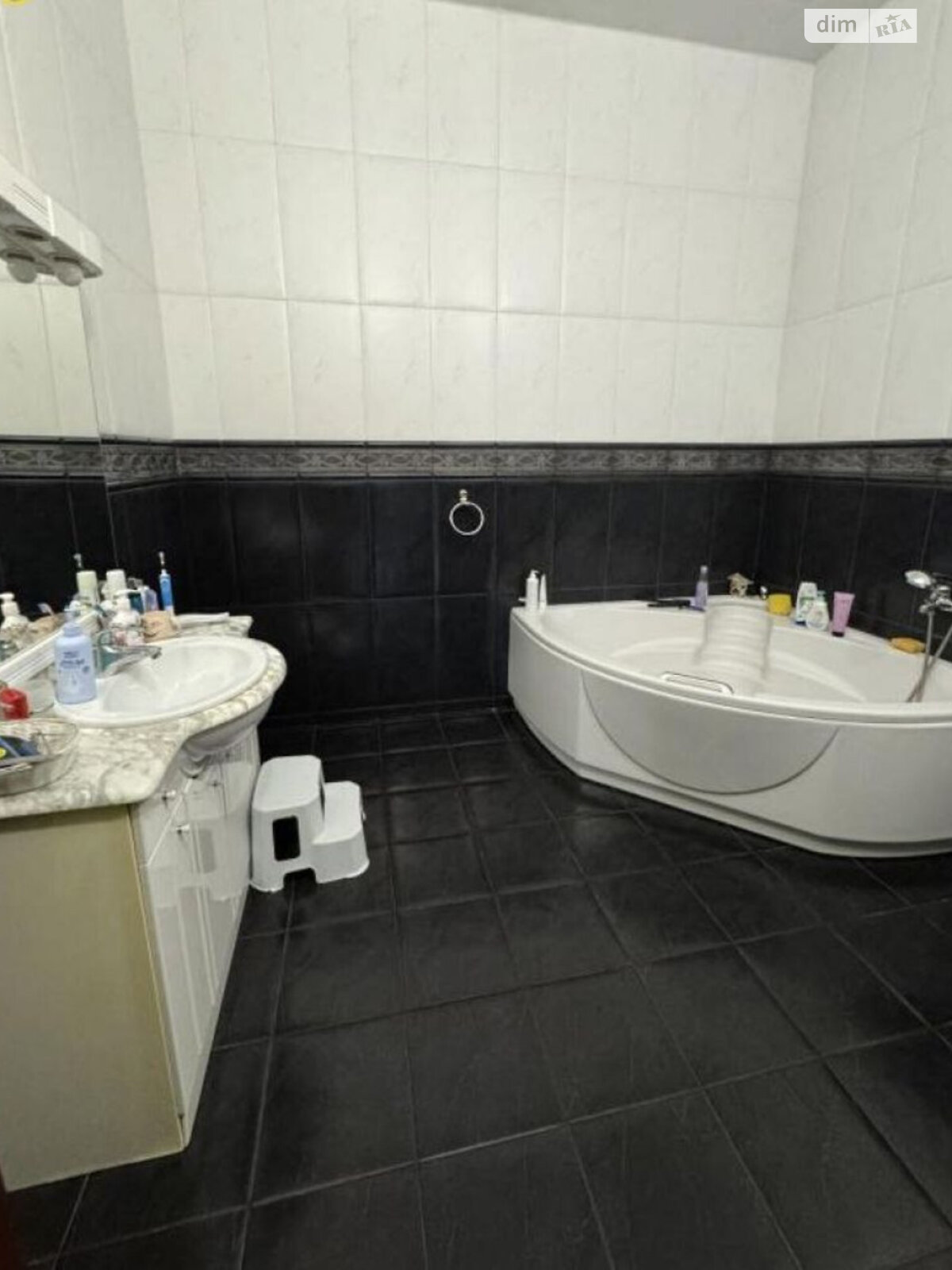двоповерховий будинок, 270 кв. м, кирпич. Продаж в Одесі, район Київський фото 1 двоповерховий будинок, 270 кв. м, кирпич. Продаж в Одесі, район Київський фото 1