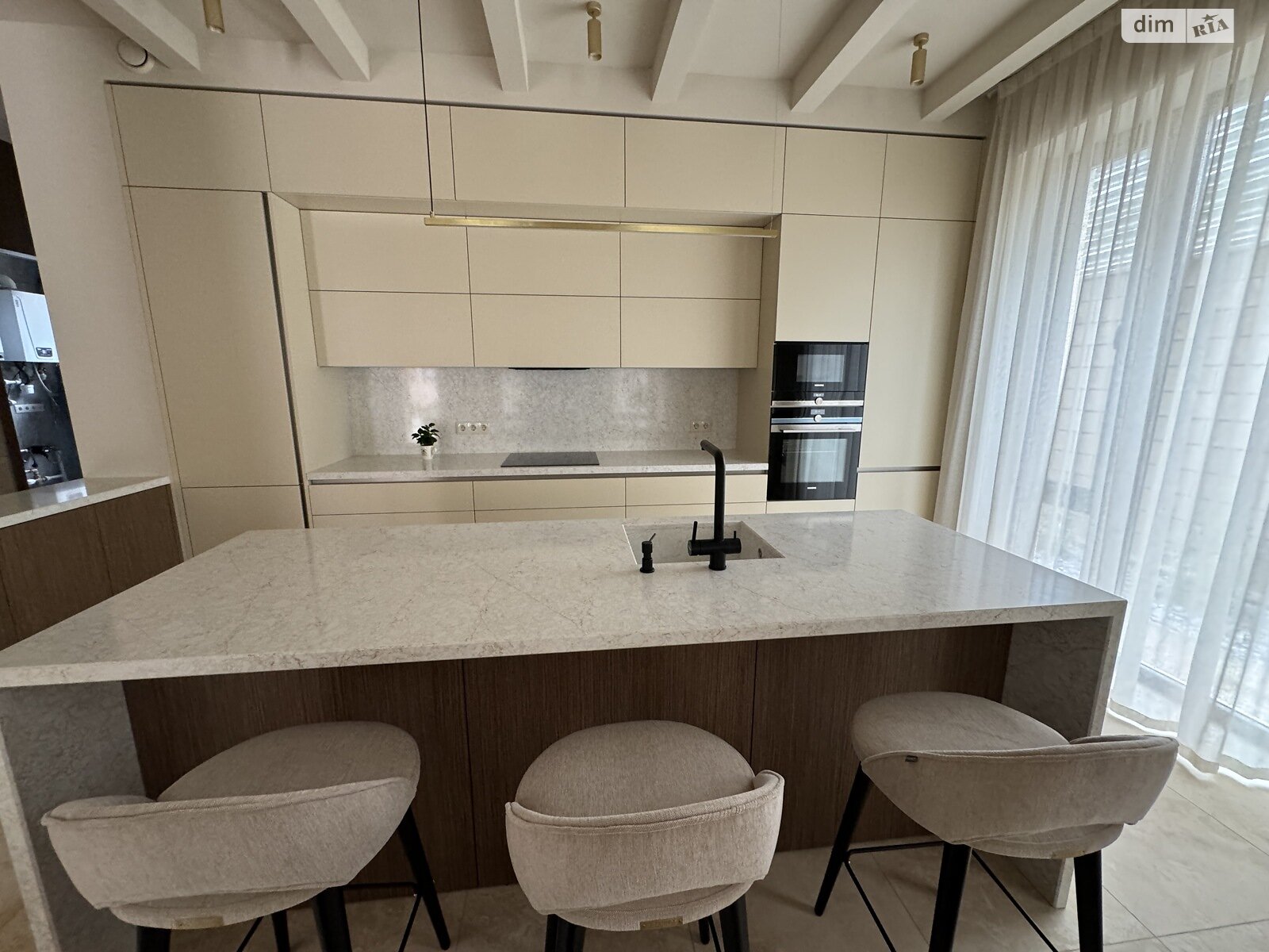 двоповерховий будинок, 200 кв. м, цегла. Продаж в Одесі, район Київський фото 1 двоповерховий будинок, 200 кв. м, цегла. Продаж в Одесі, район Київський фото 1