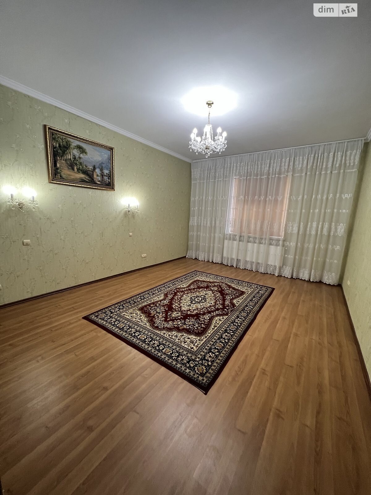 трехэтажный дом с гаражом, 400 кв. м, кирпич. Продажа в Одессе район Царское Село фото 1