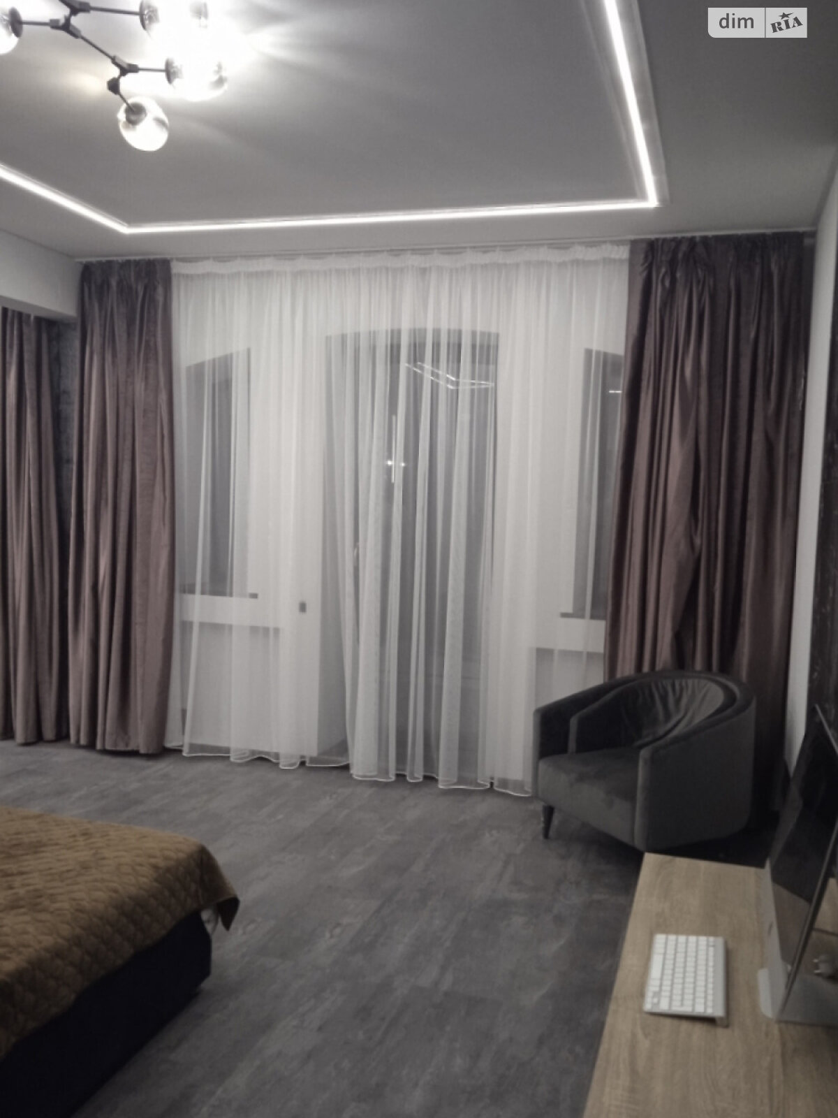 четырехэтажный дом, 625 кв. м, кирпич. Продажа в Одессе район Киевский фото 1 четырехэтажный дом, 625 кв. м, кирпич. Продажа в Одессе район Киевский фото 1