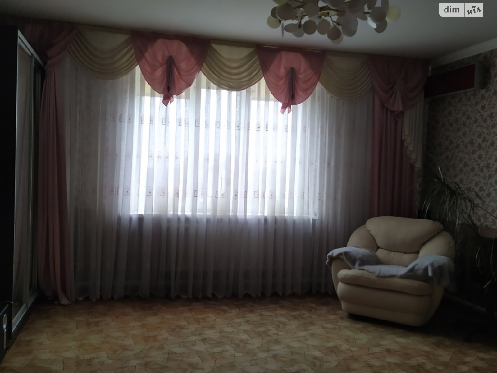 двухэтажный дом с верандой, 360 кв. м, кирпич. Продажа в Одессе район Киевский фото 1 двухэтажный дом с верандой, 360 кв. м, кирпич. Продажа в Одессе район Киевский фото 1