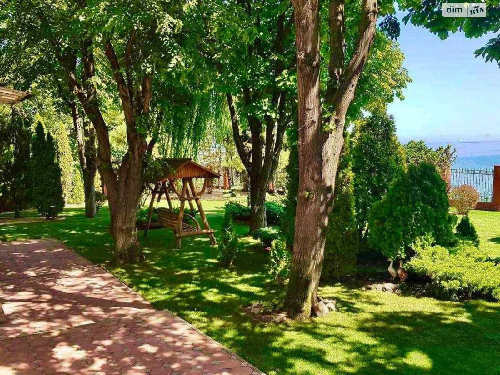 двухэтажный дом, 220 кв. м, кирпич. Продажа в Одессе район Киевский фото 1 двухэтажный дом, 220 кв. м, кирпич. Продажа в Одессе район Киевский фото 1