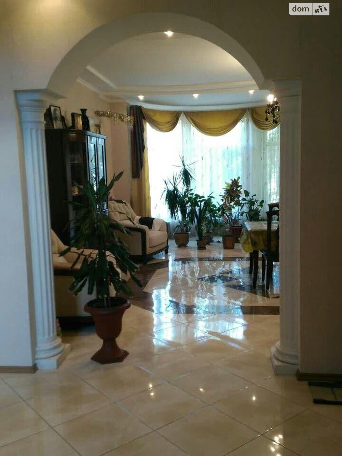 трехэтажный дом, 433 кв. м, газобетон. Продажа в Одессе район Киевский фото 1 трехэтажный дом, 433 кв. м, газобетон. Продажа в Одессе район Киевский фото 1