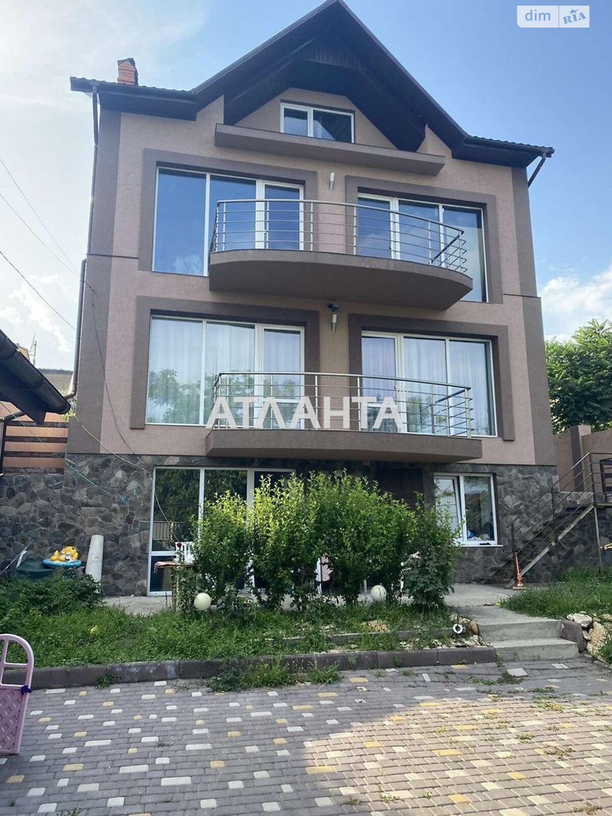 трехэтажный дом, 217 кв. м, ракушечник (ракушняк). Продажа в Одессе район Киевский фото 1
