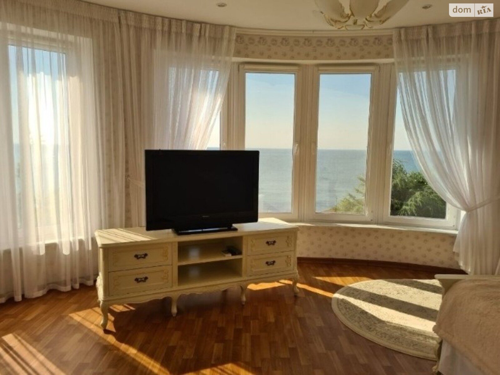 двухэтажный дом с балконом, 130 кв. м, газобетон. Продажа в Одессе район Киевский фото 1