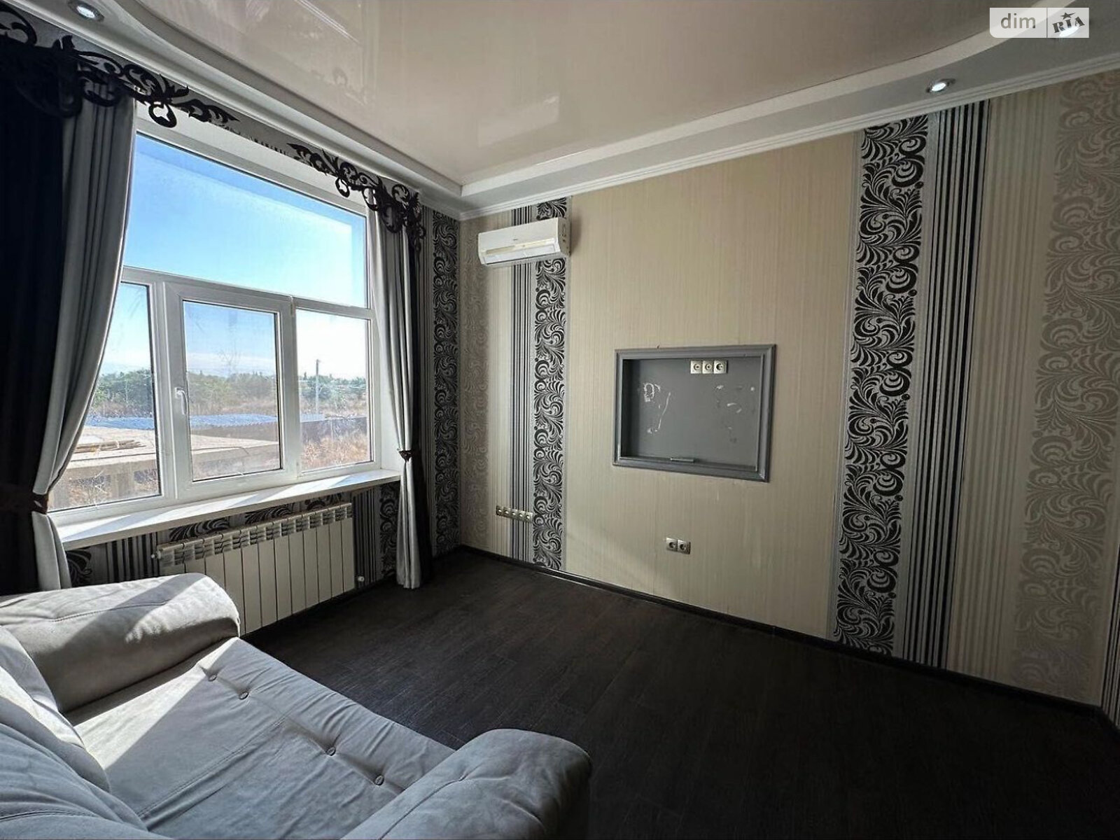 трехэтажный дом, 300 кв. м, газобетон. Продажа в Одессе район Киевский фото 1 трехэтажный дом, 300 кв. м, газобетон. Продажа в Одессе район Киевский фото 1