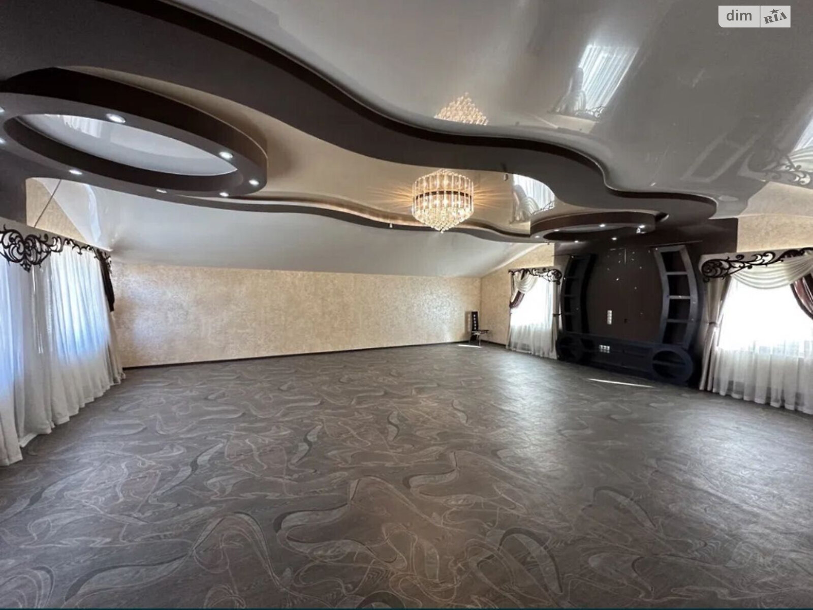 трехэтажный дом, 300 кв. м, газобетон. Продажа в Одессе район Киевский фото 1 трехэтажный дом, 300 кв. м, газобетон. Продажа в Одессе район Киевский фото 1