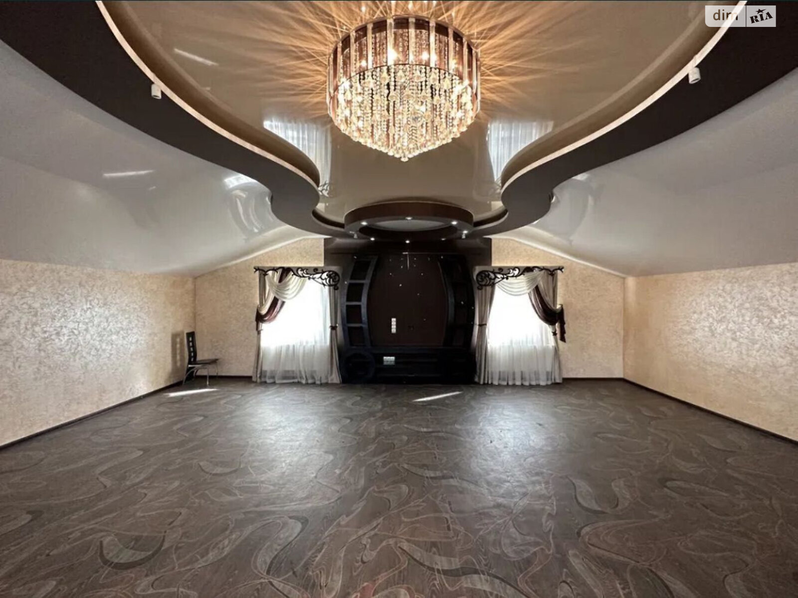 трехэтажный дом, 300 кв. м, газобетон. Продажа в Одессе район Киевский фото 1 трехэтажный дом, 300 кв. м, газобетон. Продажа в Одессе район Киевский фото 1
