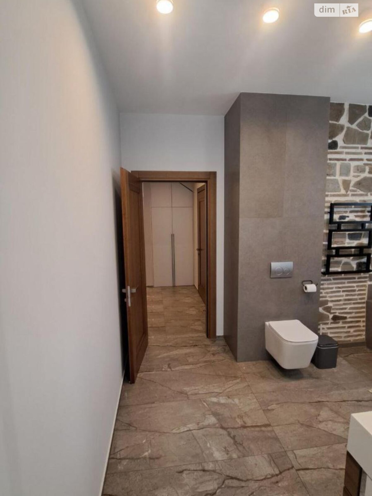 двоповерховий будинок, 230 кв. м, кирпич. Продаж в Одесі, район Київський фото 1 двоповерховий будинок, 230 кв. м, кирпич. Продаж в Одесі, район Київський фото 1