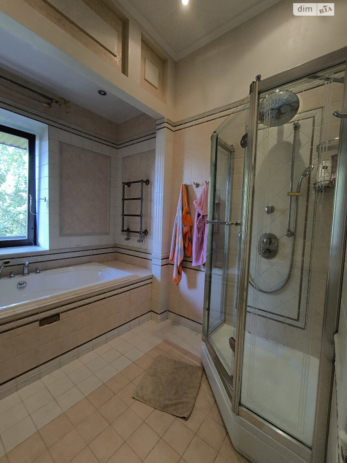 трехэтажный дом, 392 кв. м, кирпич. Продажа в Одессе район Киевский фото 1 трехэтажный дом, 392 кв. м, кирпич. Продажа в Одессе район Киевский фото 1