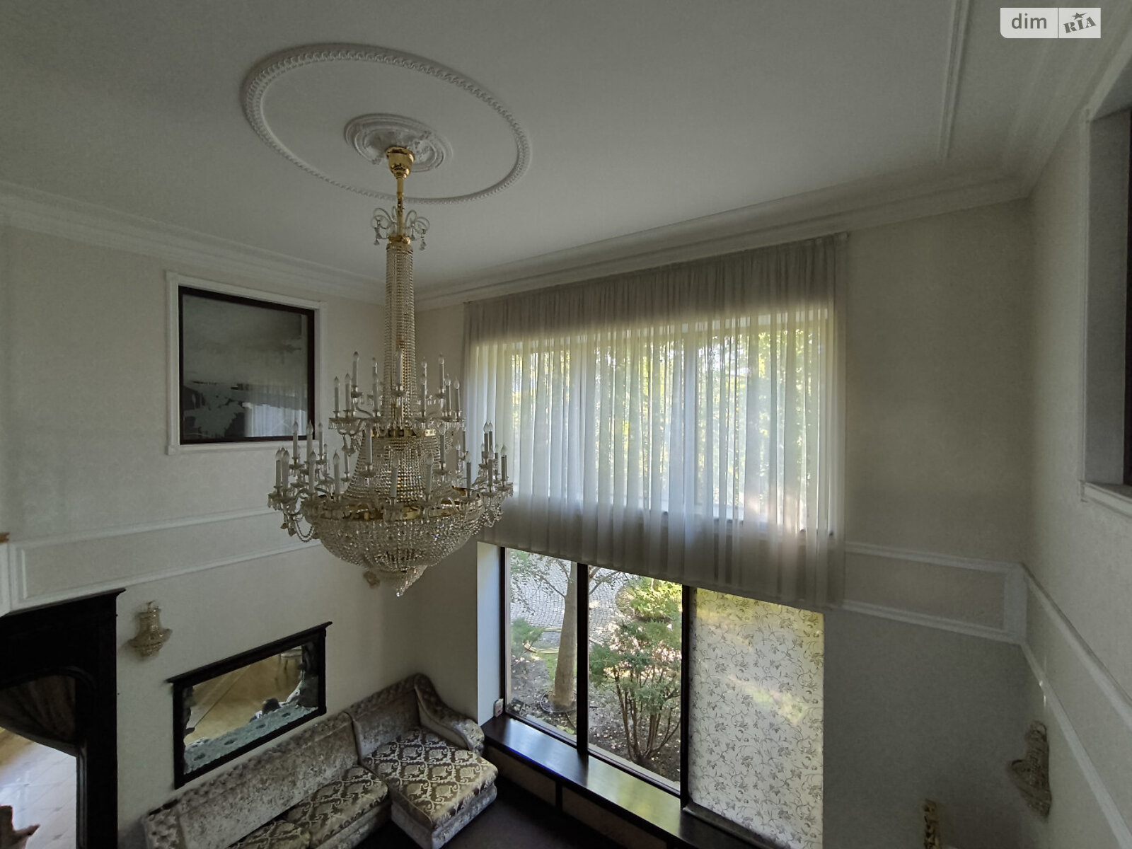 трехэтажный дом, 392 кв. м, кирпич. Продажа в Одессе район Киевский фото 1 трехэтажный дом, 392 кв. м, кирпич. Продажа в Одессе район Киевский фото 1