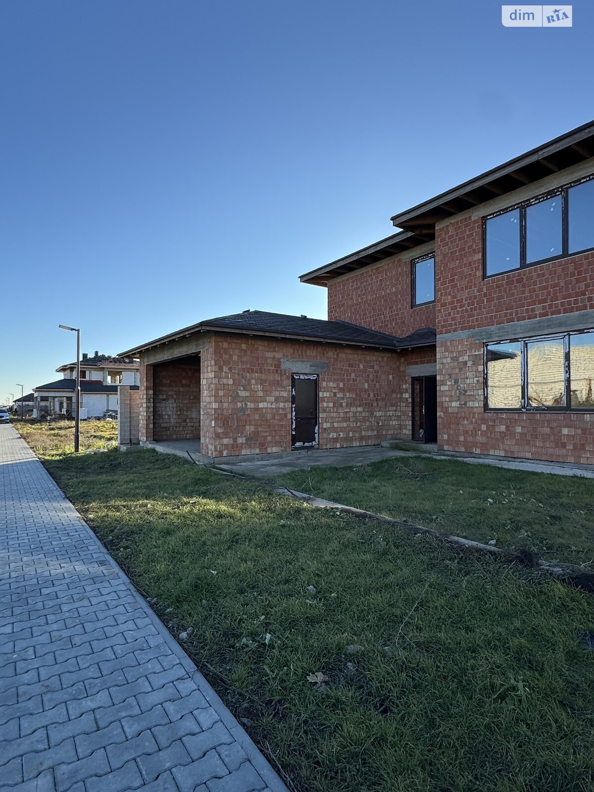 двоповерховий будинок з гаражем, 156 кв. м, кирпич. Продаж у Лиманці фото 1 двоповерховий будинок з гаражем, 156 кв. м, кирпич. Продаж у Лиманці фото 1