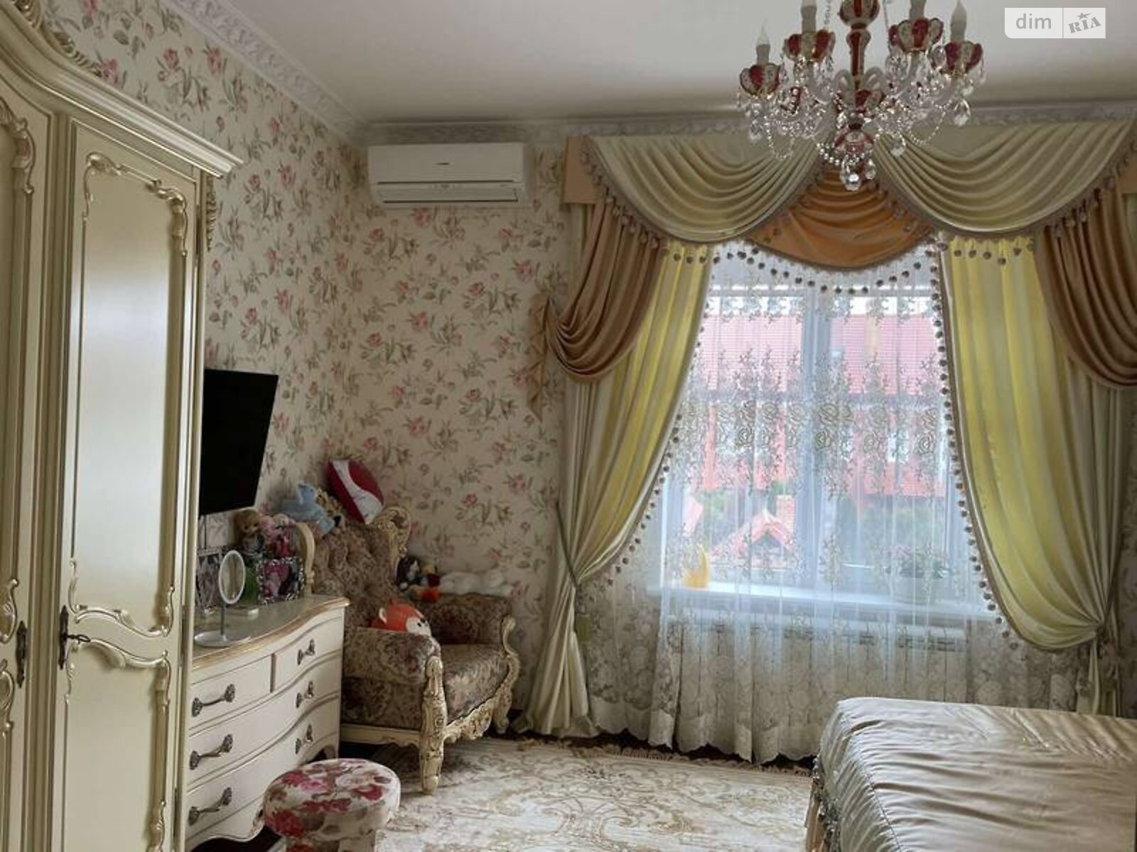 двухэтажный дом с гаражом, 199.5 кв. м, ракушечник (ракушняк). Продажа в Одессе район Киевский фото 1 двухэтажный дом с гаражом, 199.5 кв. м, ракушечник (ракушняк). Продажа в Одессе район Киевский фото 1