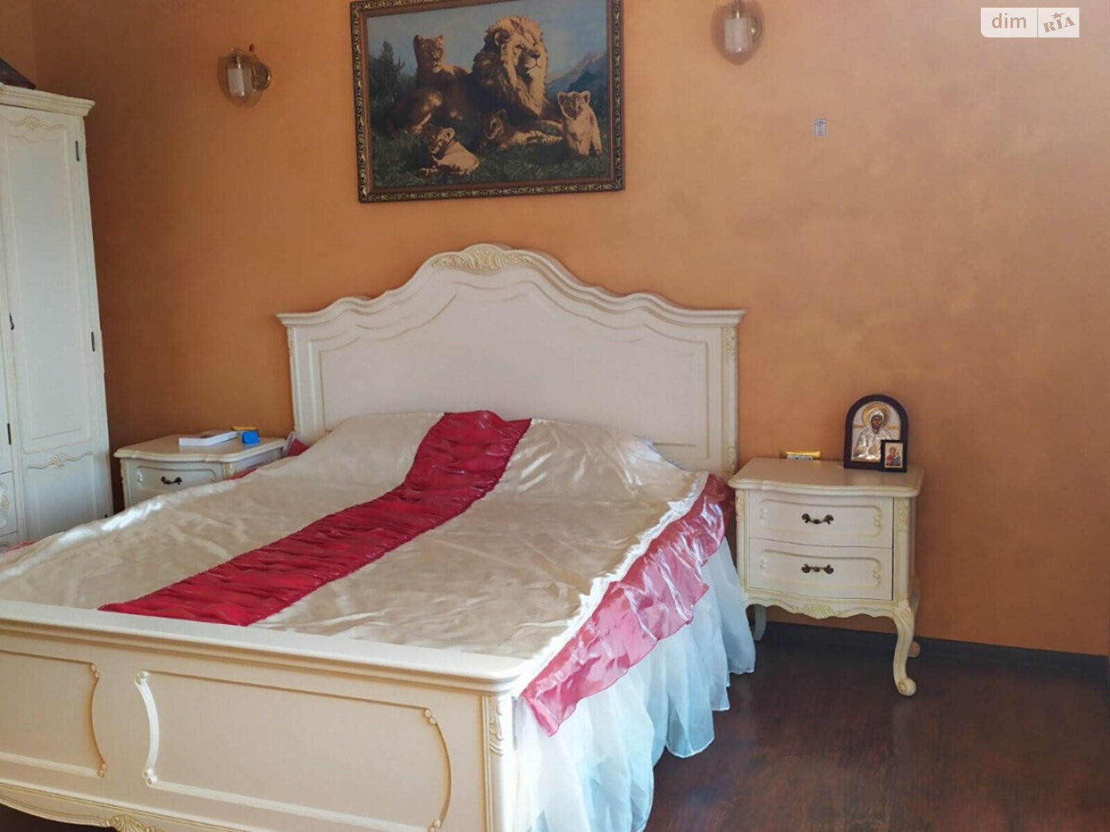 трехэтажный дом, 236 кв. м, ракушечник (ракушняк). Продажа в Одессе район Киевский фото 1 трехэтажный дом, 236 кв. м, ракушечник (ракушняк). Продажа в Одессе район Киевский фото 1