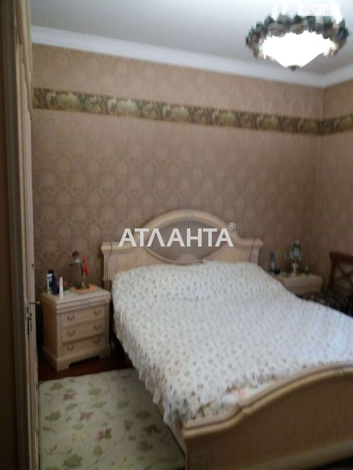 трехэтажный дом, 243.6 кв. м, ракушечник (ракушняк). Продажа в Одессе район Киевский фото 1