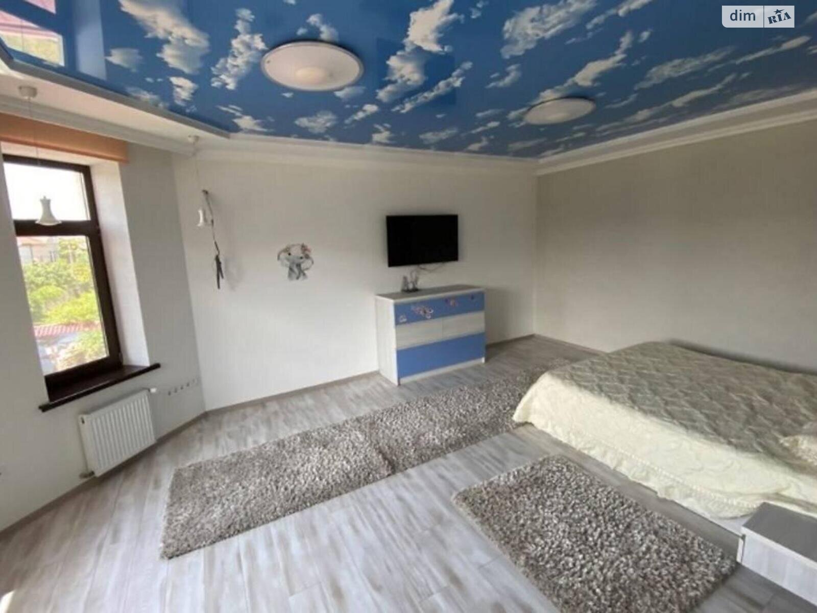 трехэтажный дом, 420 кв. м, ракушечник (ракушняк). Продажа в Одессе район Киевский фото 1