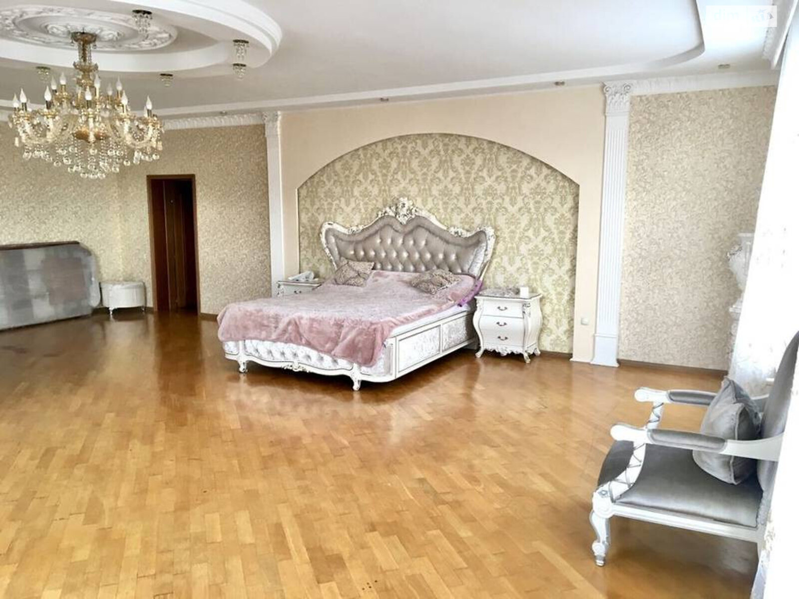 трехэтажный дом, 350 кв. м, кирпич. Продажа в Одессе район Киевский фото 1