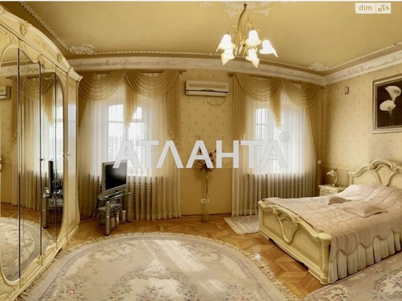 триповерховий будинок, 505 кв. м, ракушняк. Продаж в Одесі, район Київський фото 1