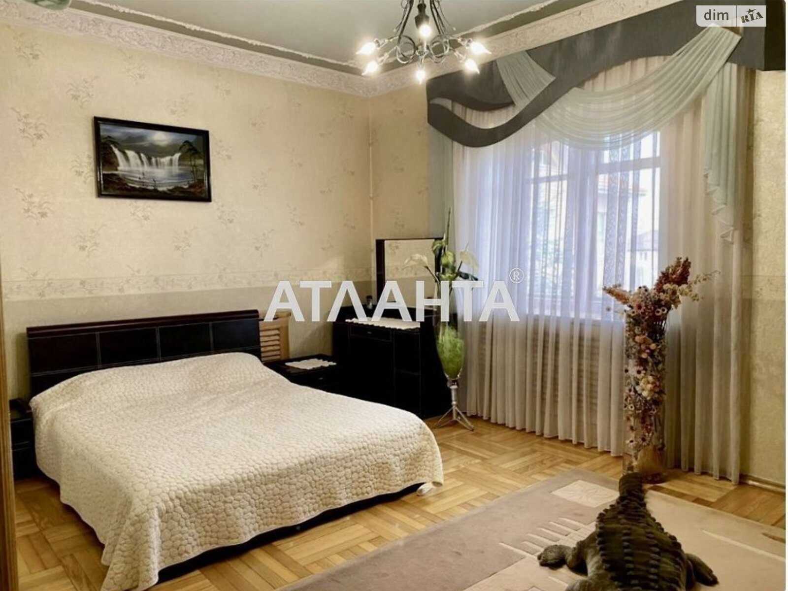 триповерховий будинок, 505 кв. м, ракушняк. Продаж в Одесі, район Київський фото 1