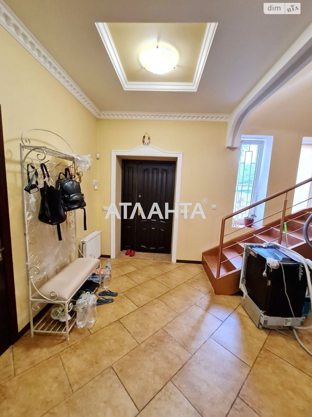 двухэтажный дом, 270 кв. м, ракушечник (ракушняк). Продажа в Одессе район Киевский фото 1