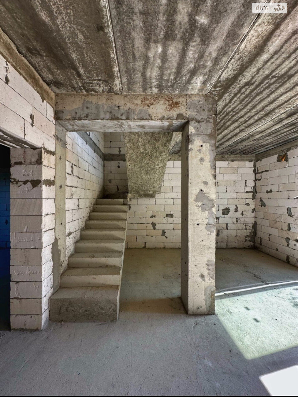 трехэтажный дом, 141 кв. м, газобетон. Продажа в Одессе район Киевский фото 1 трехэтажный дом, 141 кв. м, газобетон. Продажа в Одессе район Киевский фото 1