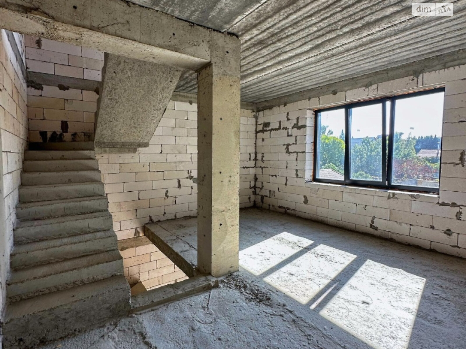 трехэтажный дом, 141 кв. м, газобетон. Продажа в Одессе район Киевский фото 1 трехэтажный дом, 141 кв. м, газобетон. Продажа в Одессе район Киевский фото 1