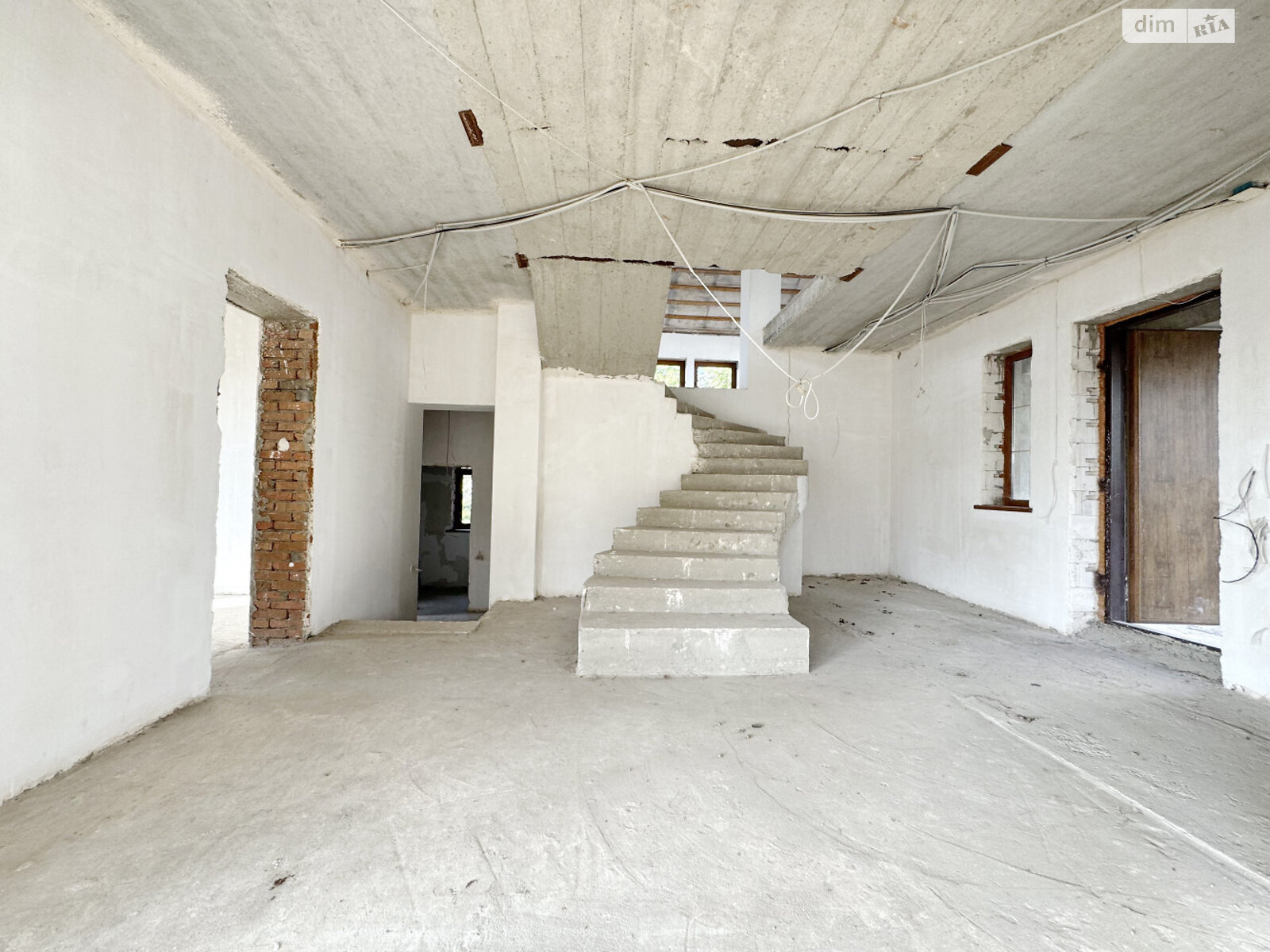 двоповерховий будинок, 392 кв. м, кирпич. Продаж в Одесі, район Київський фото 1 двоповерховий будинок, 392 кв. м, кирпич. Продаж в Одесі, район Київський фото 1