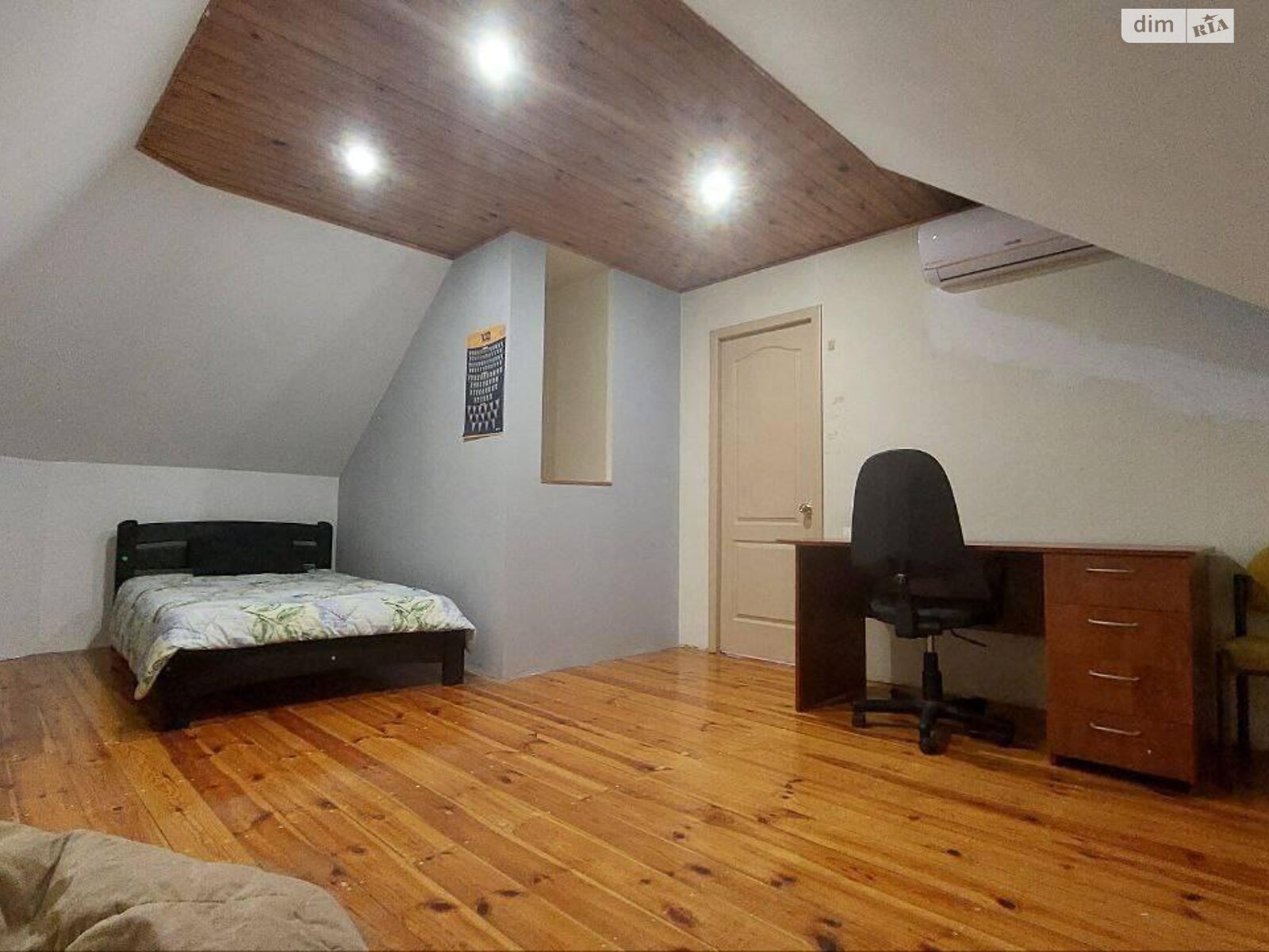 трехэтажный дом, 149.6 кв. м, ракушечник (ракушняк). Продажа в Одессе район Киевский фото 1 трехэтажный дом, 149.6 кв. м, ракушечник (ракушняк). Продажа в Одессе район Киевский фото 1