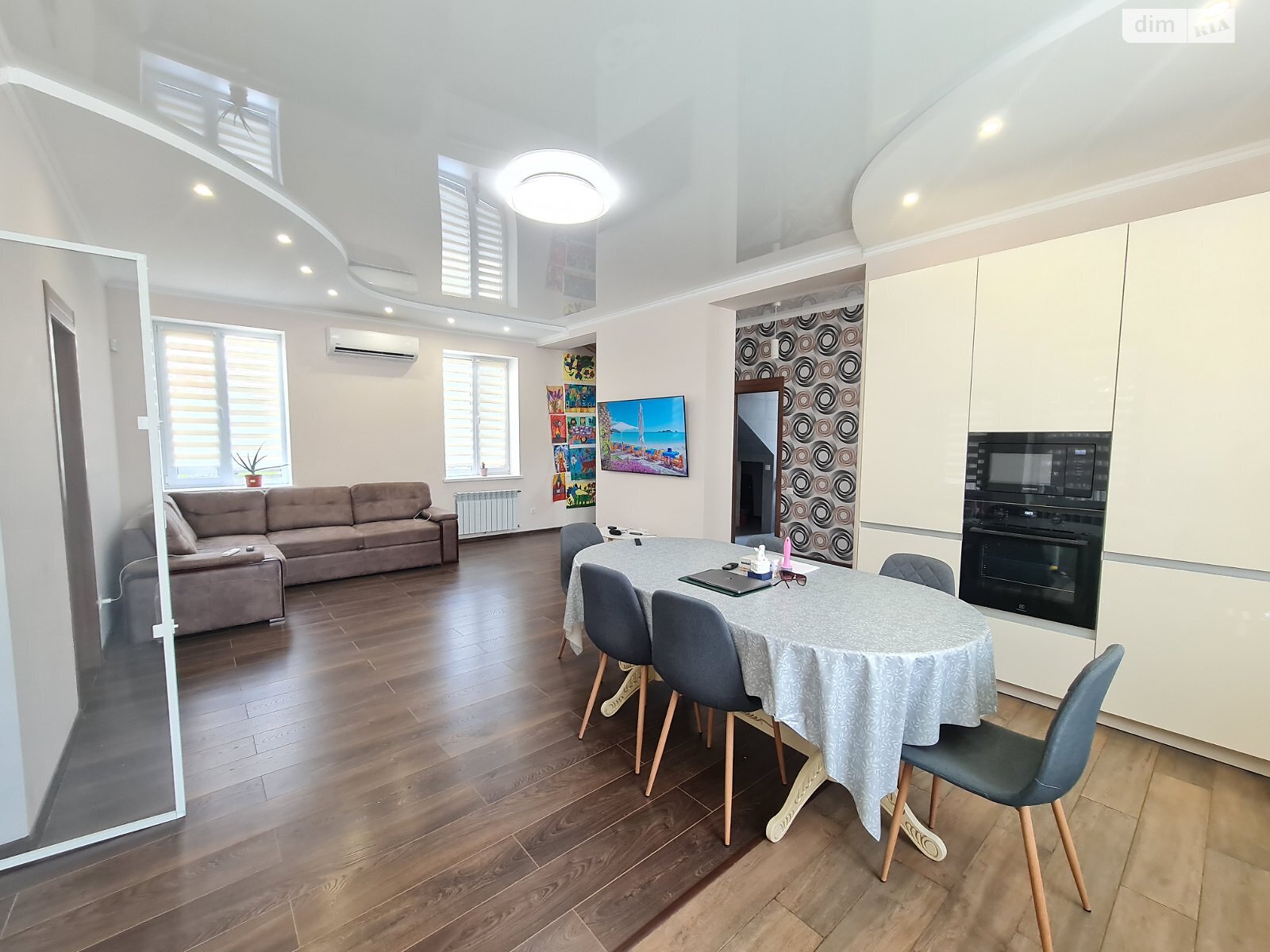 двоповерховий будинок з ремонтом, 150 кв. м, цегла. Продаж в Одесі, район Київський фото 1 двоповерховий будинок з ремонтом, 150 кв. м, цегла. Продаж в Одесі, район Київський фото 1