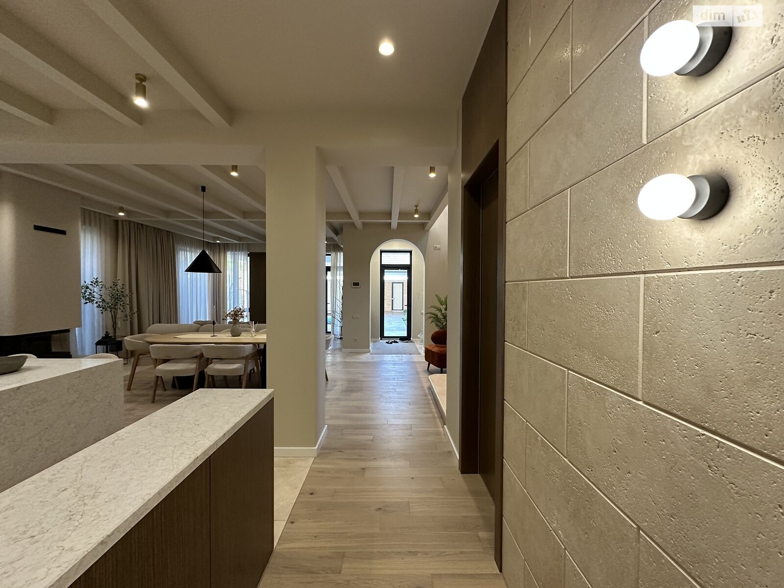 двухэтажный дом, 200 кв. м, кирпич. Продажа в Одессе фото 1