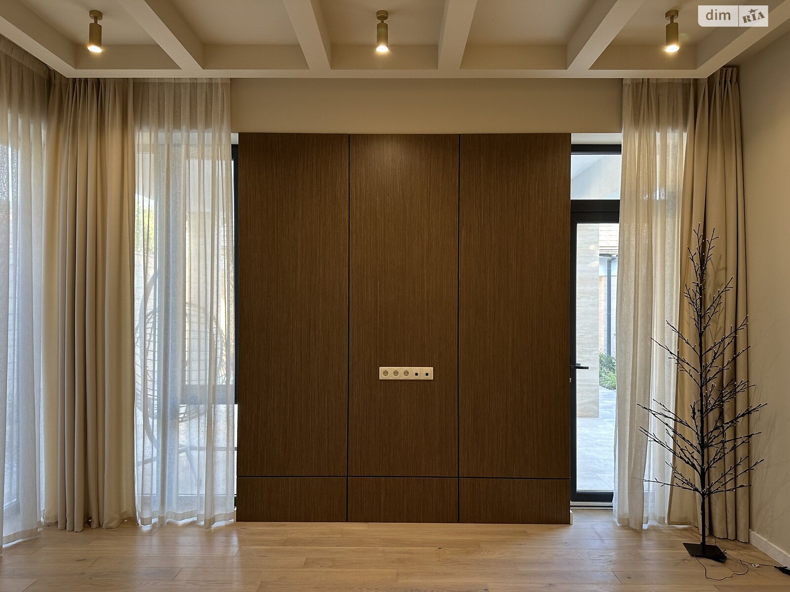 двухэтажный дом, 200 кв. м, кирпич. Продажа в Одессе фото 1