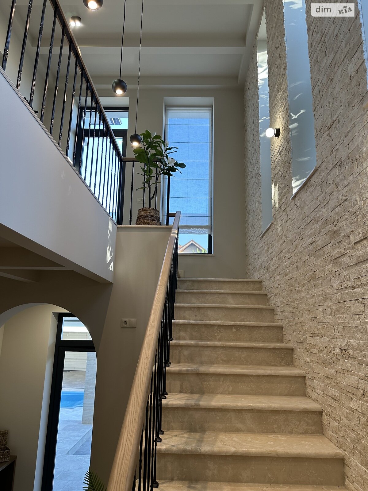 двухэтажный дом, 200 кв. м, кирпич. Продажа в Одессе фото 1