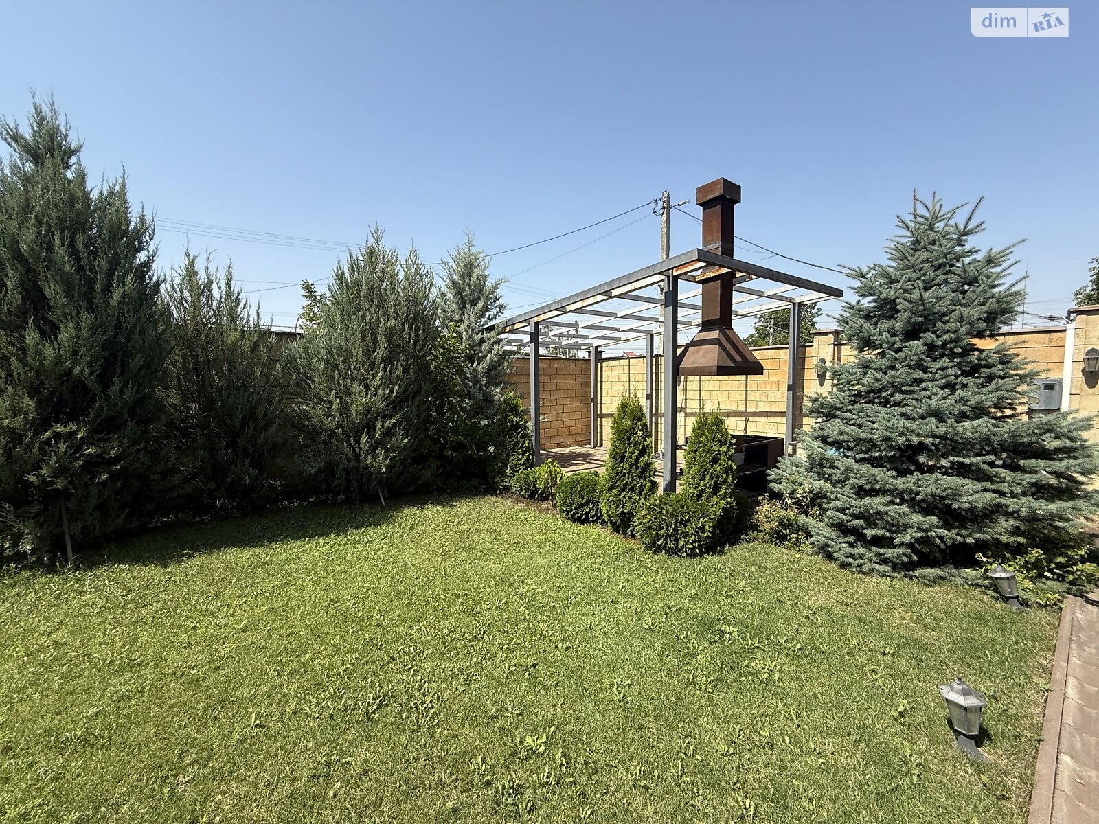 одноэтажный дом с гаражом, 77 кв. м, кирпич. Продажа в Одессе фото 1 одноэтажный дом с гаражом, 77 кв. м, кирпич. Продажа в Одессе фото 1