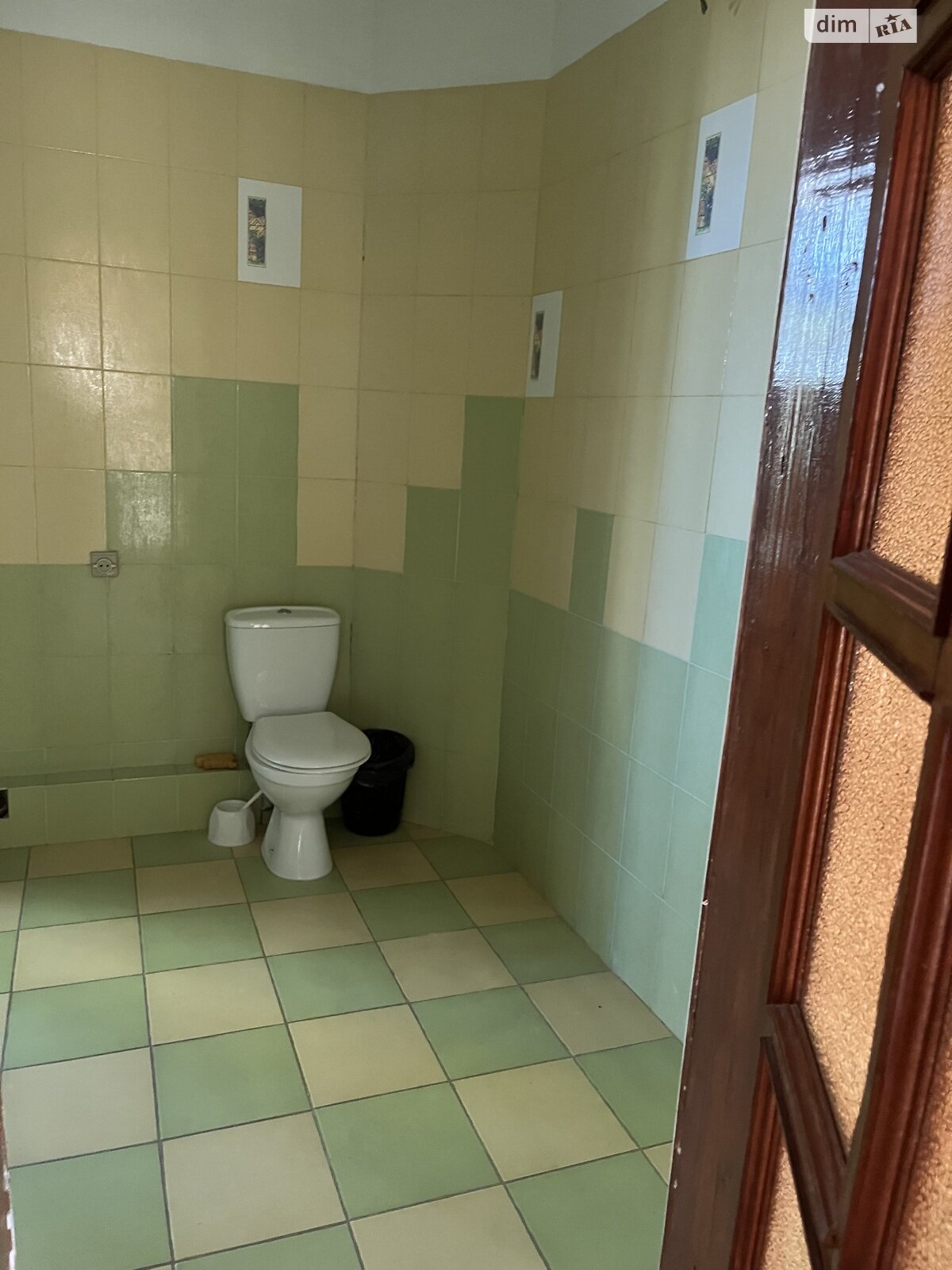 двухэтажный дом с гаражом, 345 кв. м, кирпич. Продажа в Одессе фото 1 двухэтажный дом с гаражом, 345 кв. м, кирпич. Продажа в Одессе фото 1