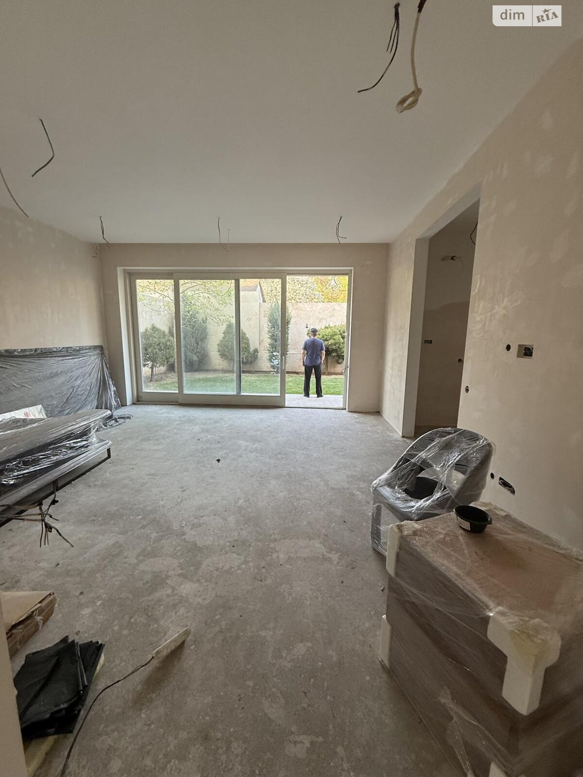 трехэтажный дом с гаражом, 291 кв. м, кирпич. Продажа в Одессе район Курсаки фото 1 трехэтажный дом с гаражом, 291 кв. м, кирпич. Продажа в Одессе район Курсаки фото 1