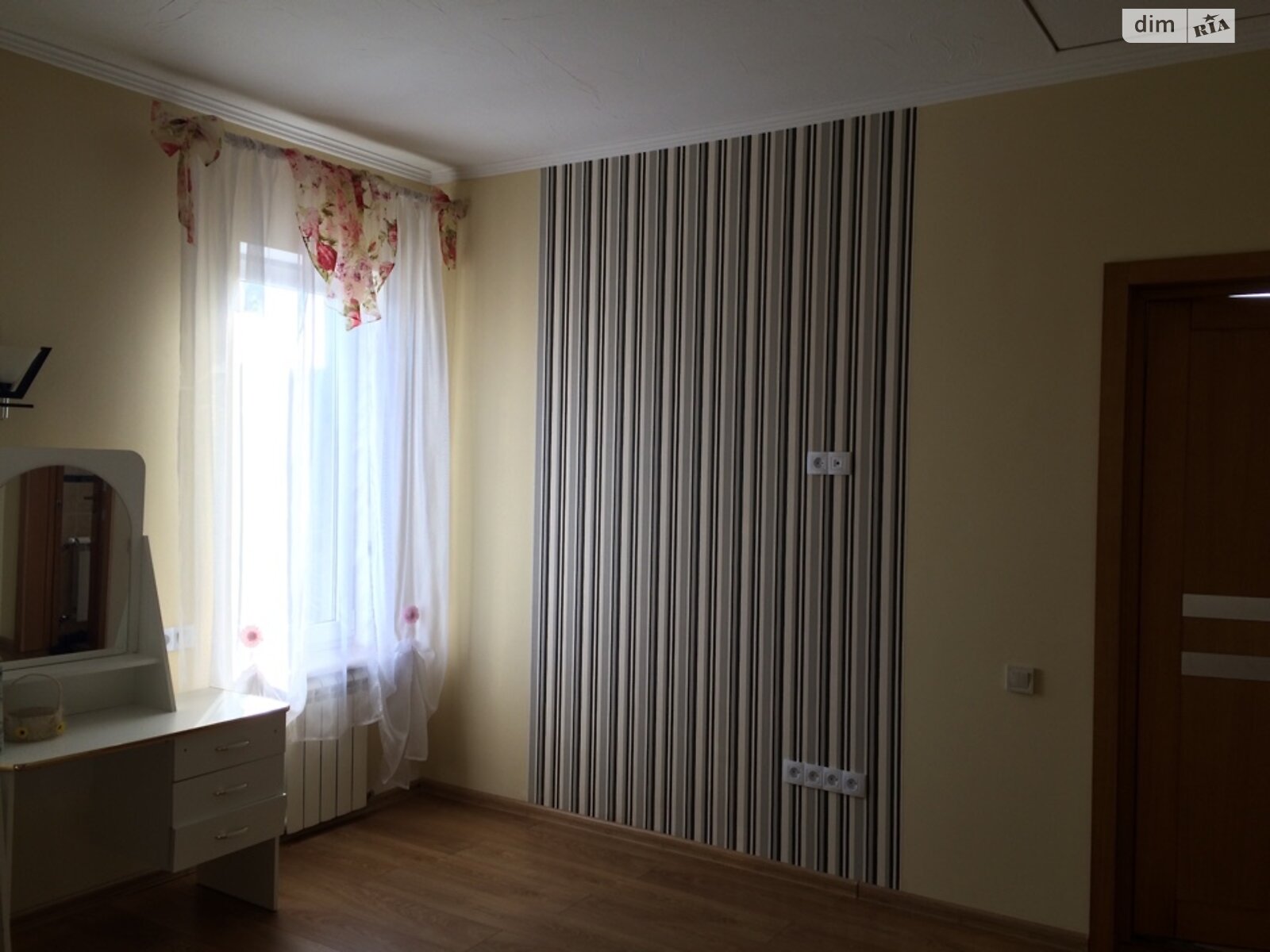 двоповерховий будинок з балконом, 200 кв. м, цегла. Продаж в Одесі, район Курсаки фото 1 двоповерховий будинок з балконом, 200 кв. м, цегла. Продаж в Одесі, район Курсаки фото 1