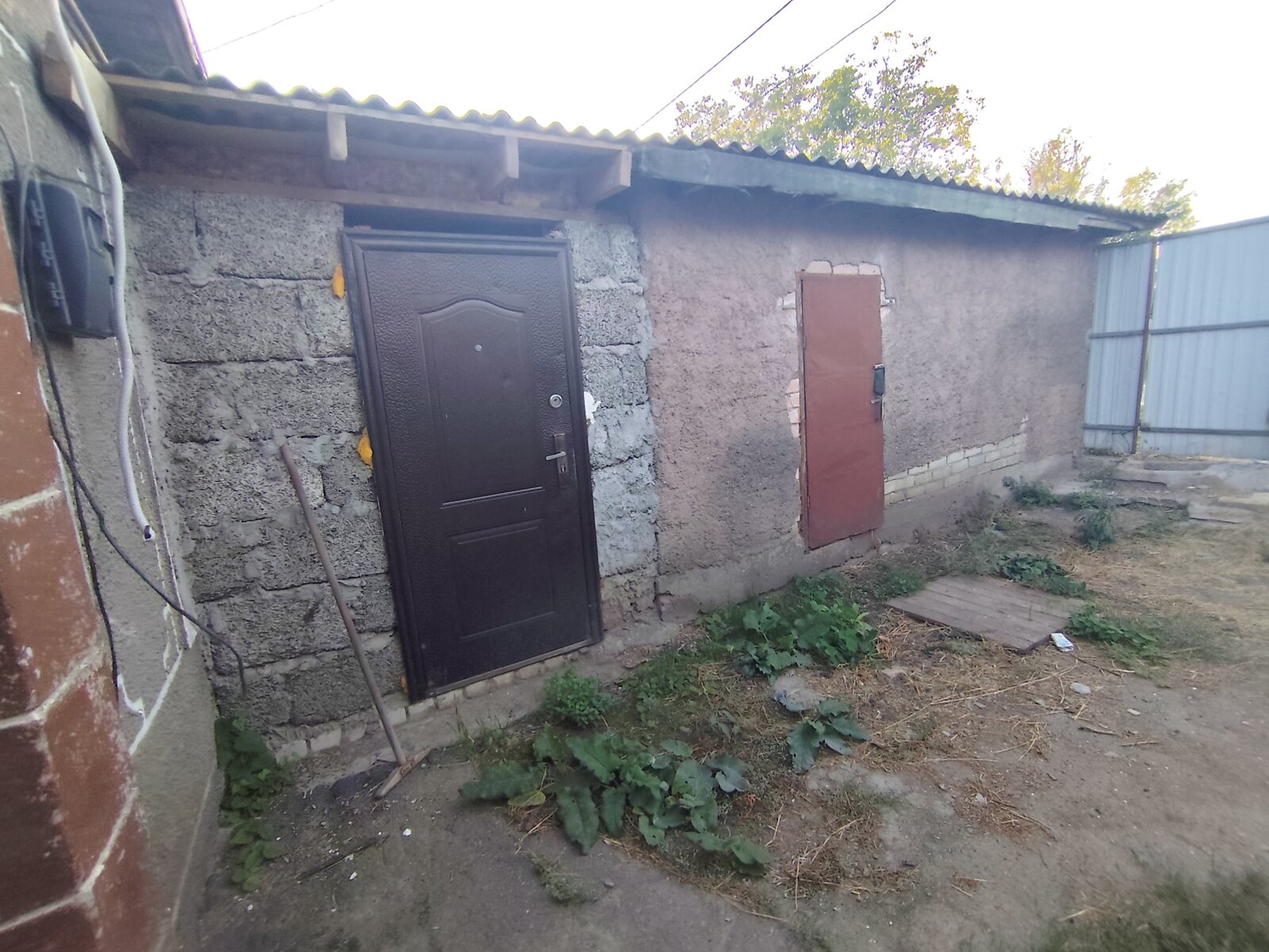 одноэтажный дом с гаражом, 45 кв. м, кирпич. Продажа в Одессе район Ленпоселок фото 1 одноэтажный дом с гаражом, 45 кв. м, кирпич. Продажа в Одессе район Ленпоселок фото 1