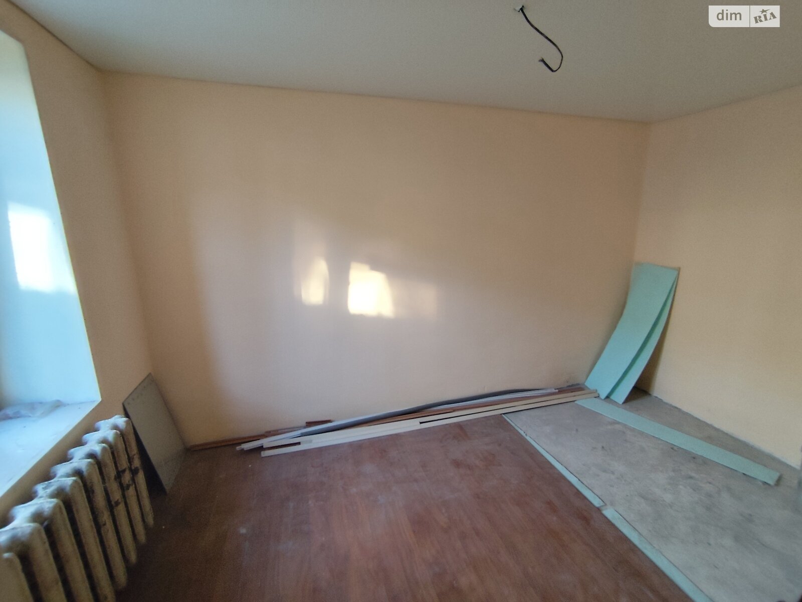 одноэтажный дом с гаражом, 45 кв. м, кирпич. Продажа в Одессе район Ленпоселок фото 1 одноэтажный дом с гаражом, 45 кв. м, кирпич. Продажа в Одессе район Ленпоселок фото 1