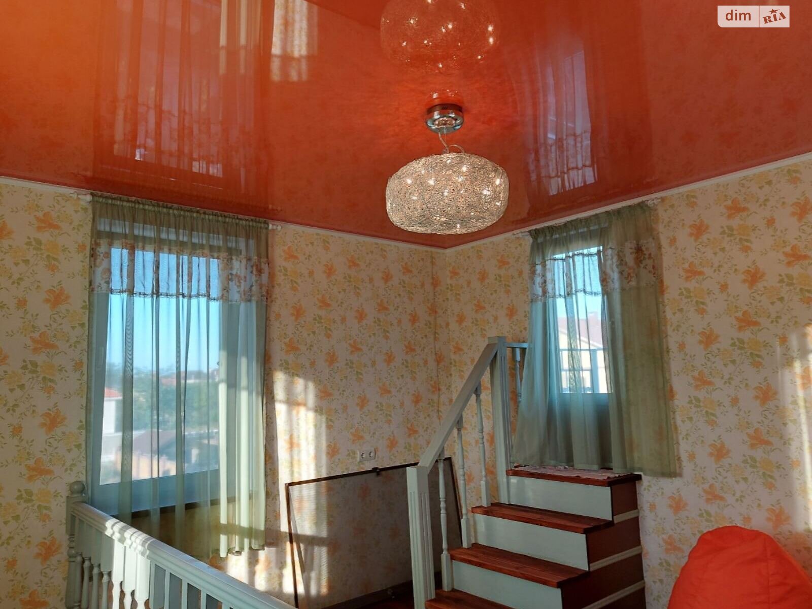 трехэтажный дом с гаражом, 400 кв. м, кирпич. Продажа в Одессе район Лиманчик фото 1