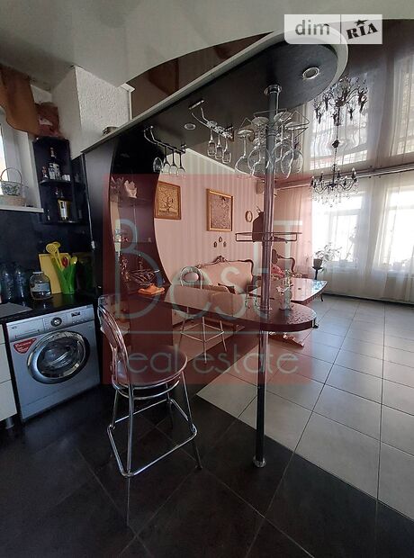 двухэтажный дом, 130 кв. м, кирпич. Продажа в Одессе район Хаджибейский фото 1 двухэтажный дом, 130 кв. м, кирпич. Продажа в Одессе район Хаджибейский фото 1