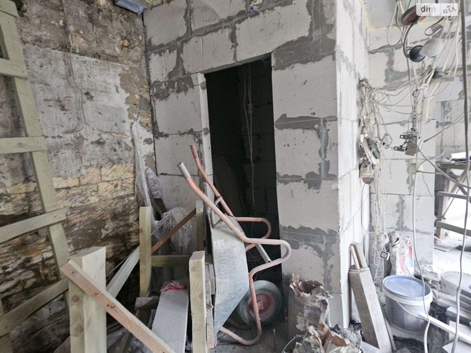 одноэтажный дом, 40 кв. м, ракушечник (ракушняк). Продажа в Одессе район Молдаванка фото 1 одноэтажный дом, 40 кв. м, ракушечник (ракушняк). Продажа в Одессе район Молдаванка фото 1