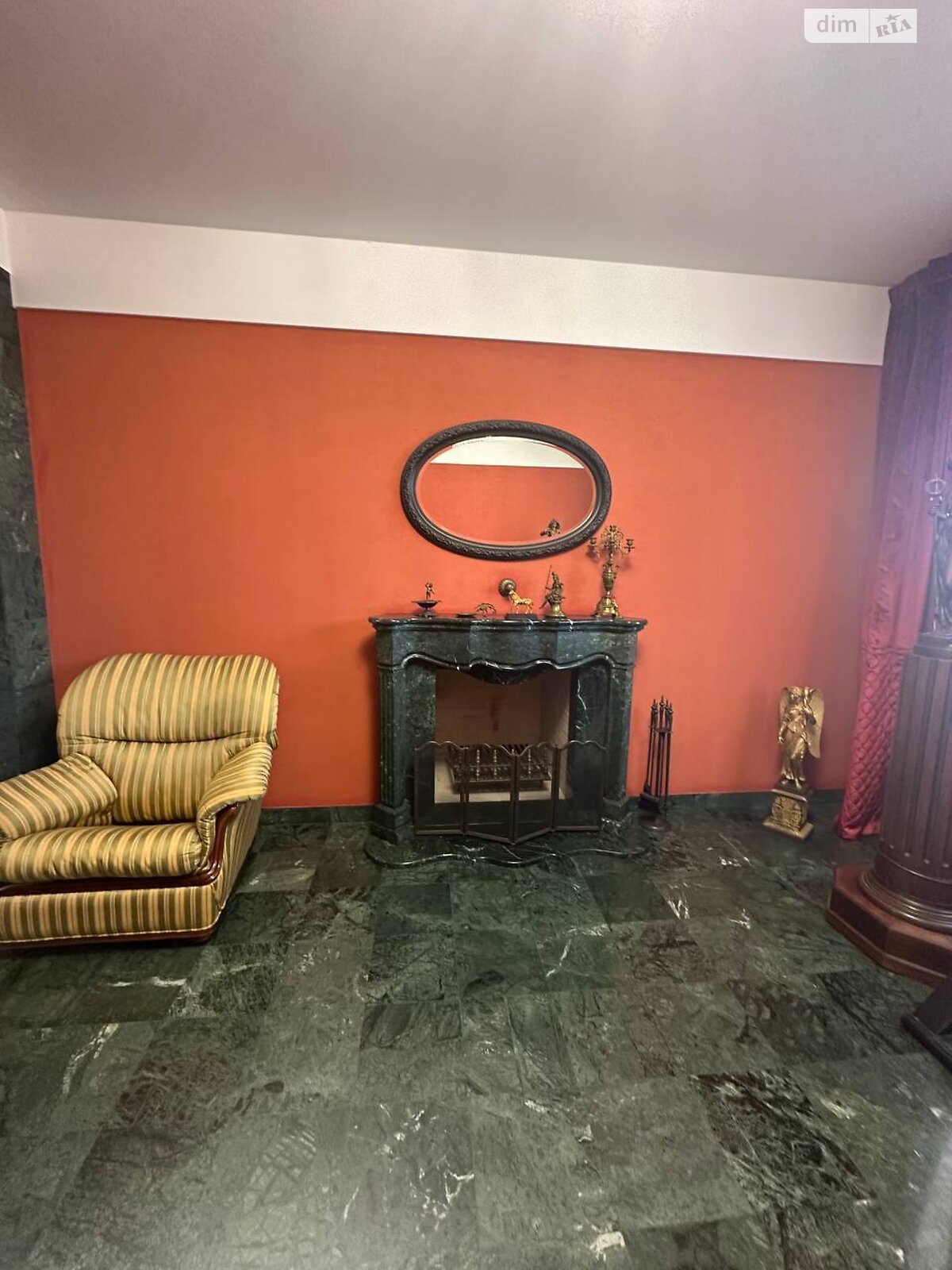 двоповерховий будинок з гаражем, 252.1 кв. м, цегла. Продаж у Одесі фото 1 двоповерховий будинок з гаражем, 252.1 кв. м, цегла. Продаж у Одесі фото 1